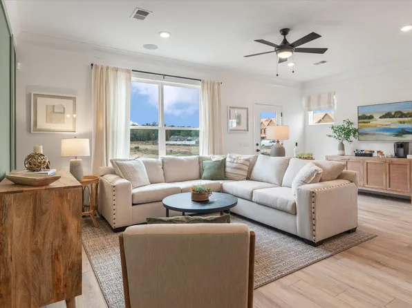 428 Duskywing Dr, Goose Creek, SC 29445