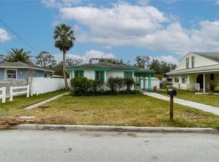 5648 Riverview Dr, New Port Richey, FL 34652