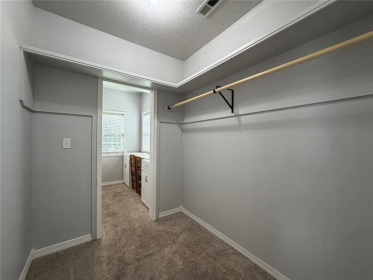1 Elder Ln — Photo 17