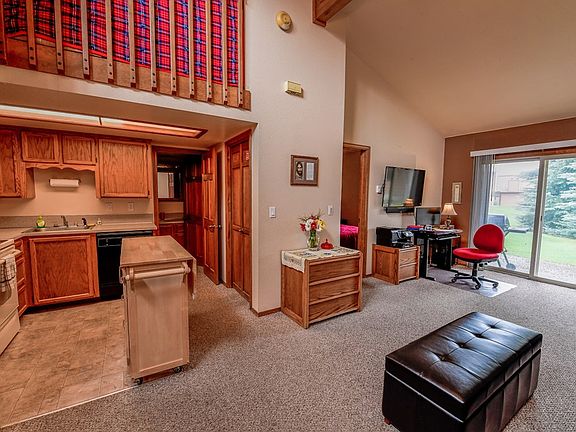 3rd image of 1607 Davis Ave Unit W139
