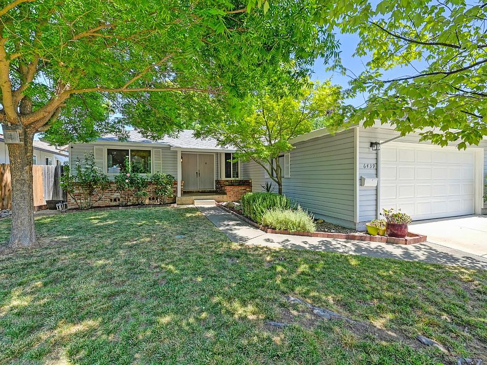 1st image of 6439 Oakcreek Way