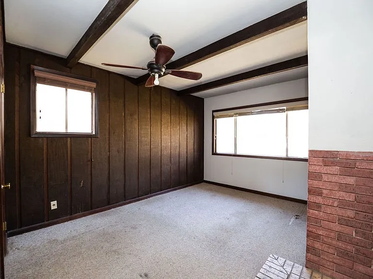 402 Tedmon Dr — Photo 12