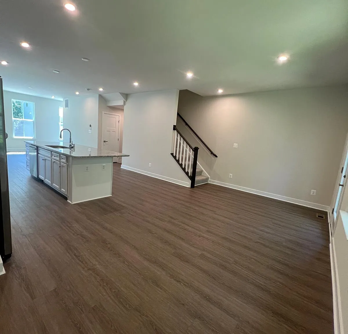 1513 Libourne Ct — Photo 3