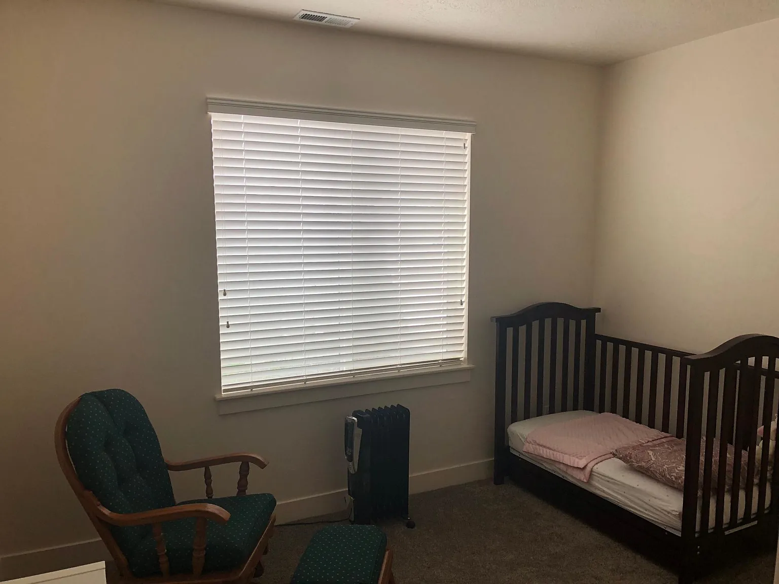 2 bed, 1300 sqft, $1,500 — Photo 3