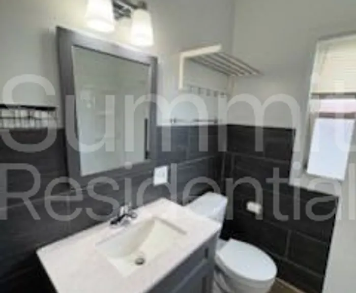 6901 Madison Ave #C — Photo 9