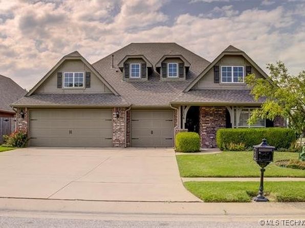 15804 E 91st St N, Owasso, OK 74055