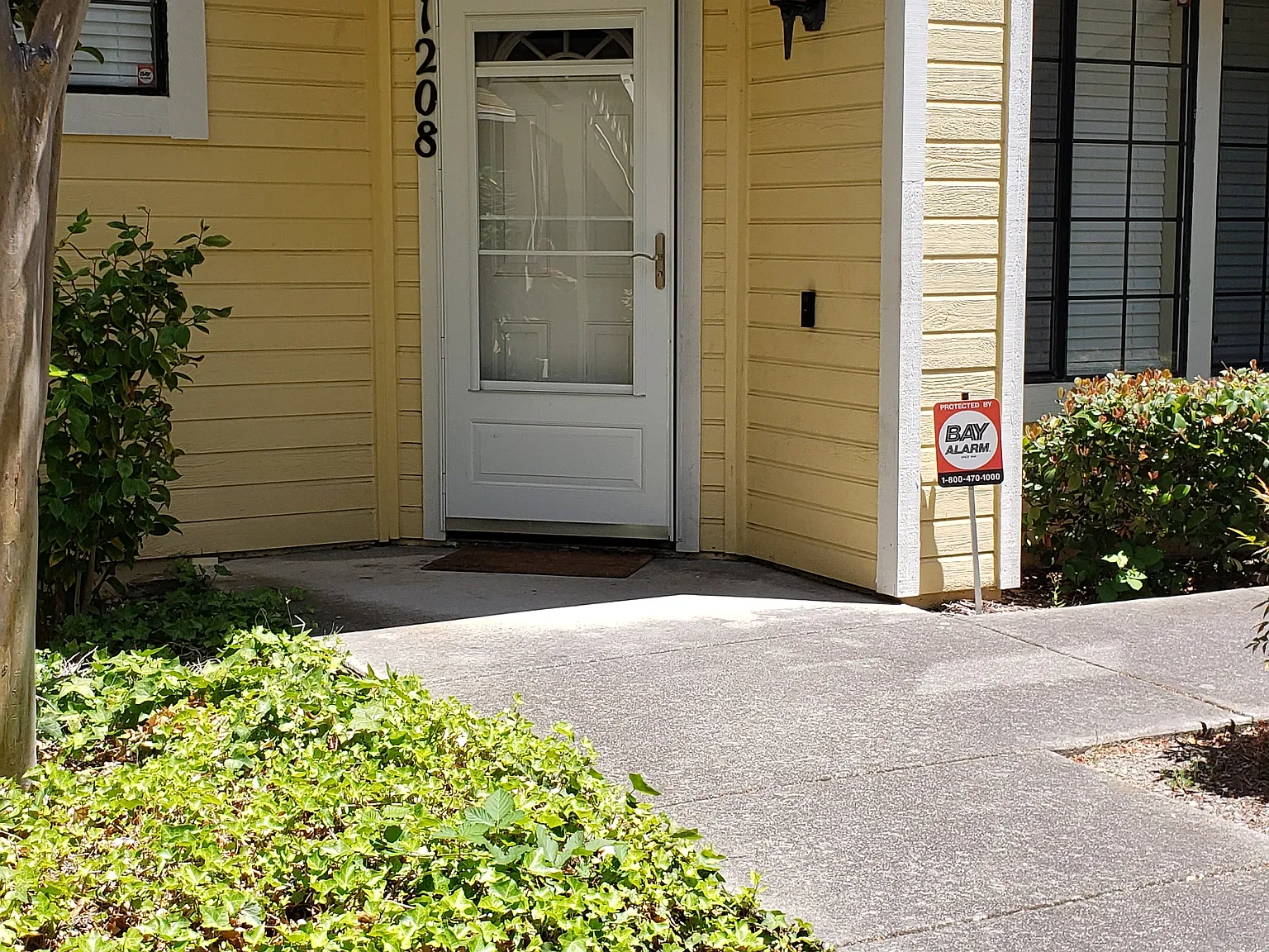 2 bed, 2.5 bath, 1251 sqft, $3,000 — Photo 3