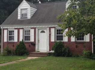 429 Saddle River Rd, Saddle Brook, NJ 07663