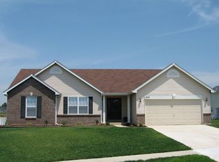 433 Stone Park Dr, Wentzville, MO 63385