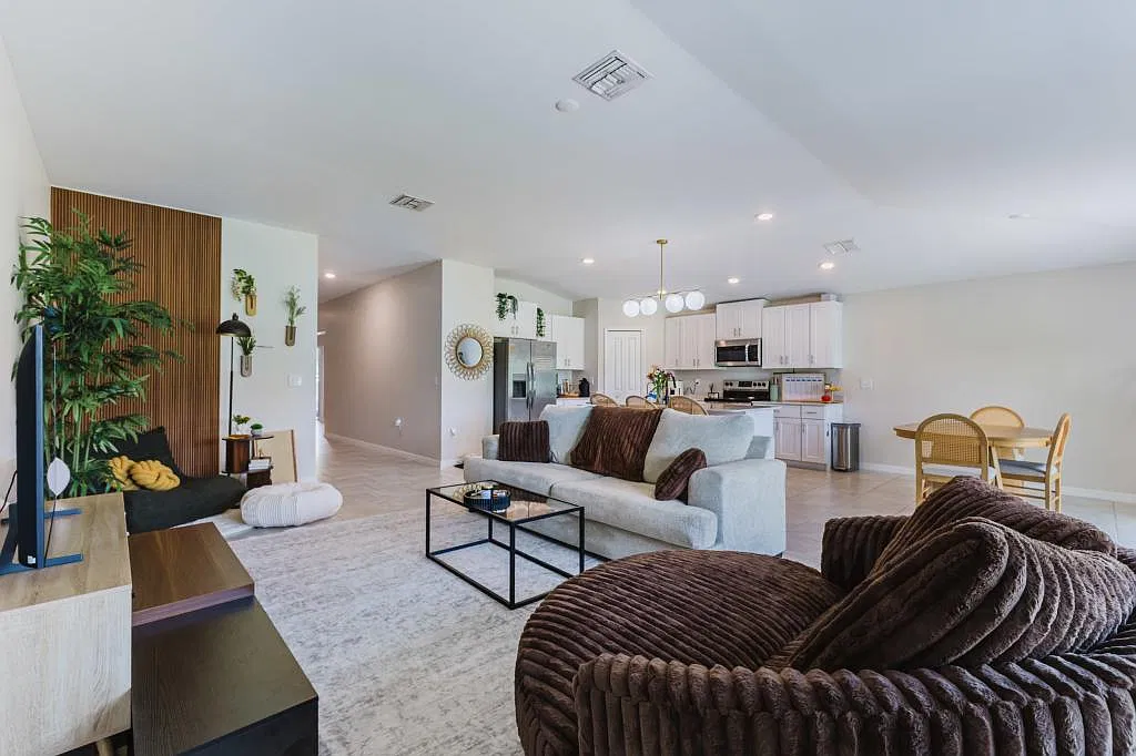 4299 Villa Rapallo Wy — Photo 3