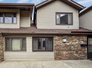 9034 W Lisbon Ave UNIT 11, Milwaukee, WI 53222