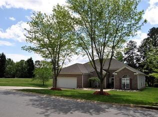 7564 Sedgebrook Dr E, Stanley, NC 28164