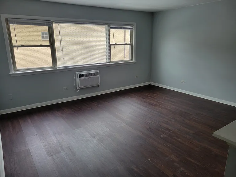 6627 W Lloyd Dr #2 — Photo 3