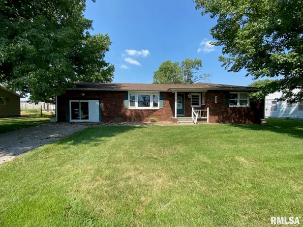 107 Deborann Dr, Carrier Mills, IL 62917