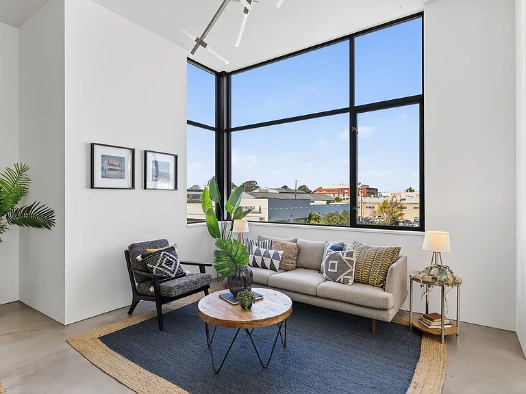 811 Folger Ave — Photo 8