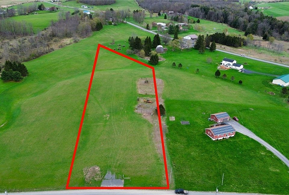 1st image of 158 Lynch Rd