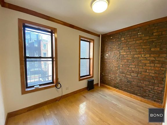 2nd image of 128 Macdougal St APT 3B