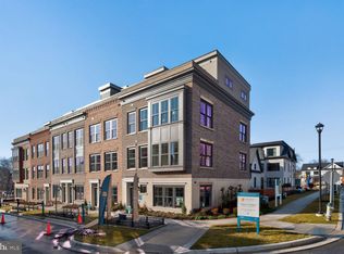 5031 Dulcet Dr #22, Kensington, MD 20895