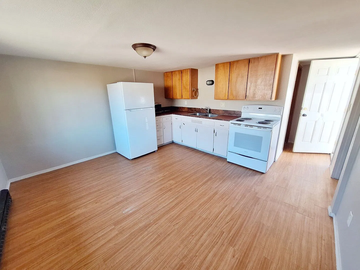 Cozy 1 bed 1 bath — Photo 2
