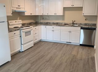 25 Sunflower Rd #D, Colorado Springs, CO 80907