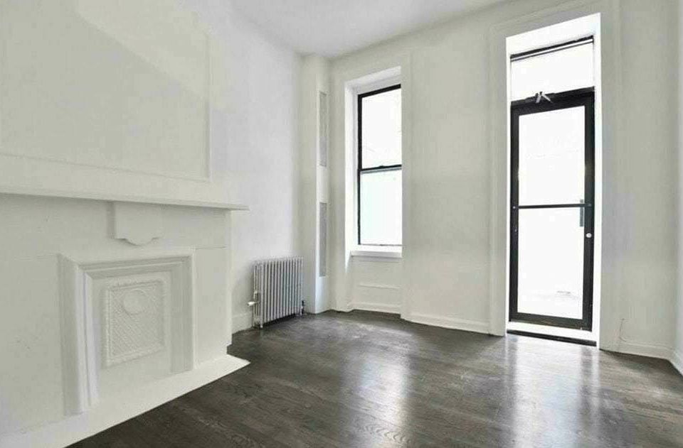 2nd image of 437 W 46th St #1WR