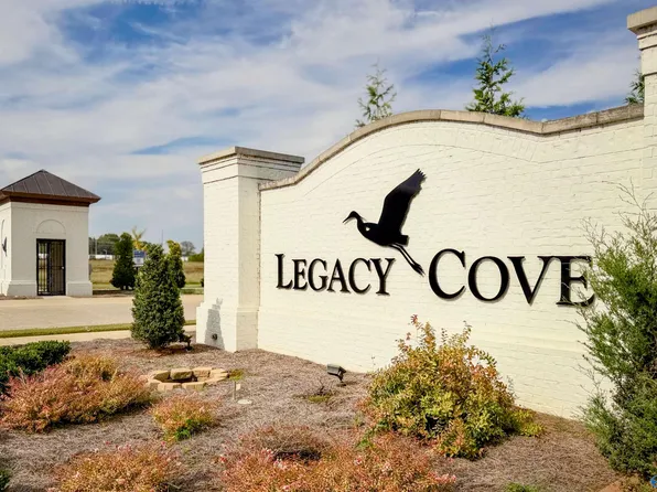 LOT 17 Legacy Cv SE, Decatur, AL 35601