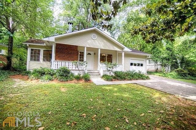 2nd image of 2595 McClave Dr