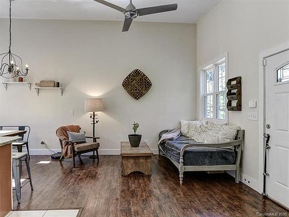 5th image of 5 Asbury Pl