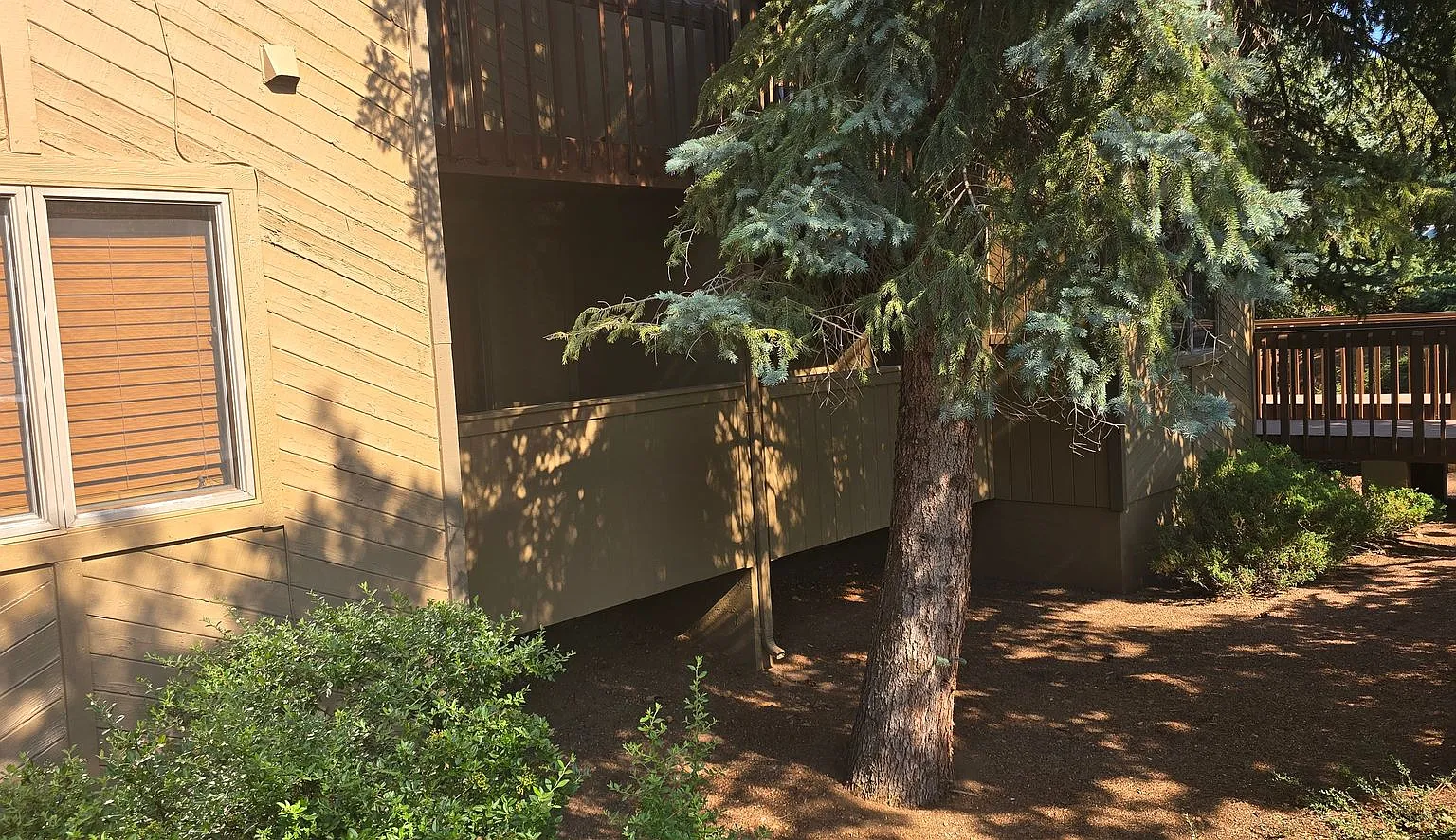 Fully furnished condo in Continental CC Flagstaff — Photo 2