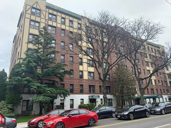 115-25 Metropolitan Ave APT 234, Queens, NY 11418