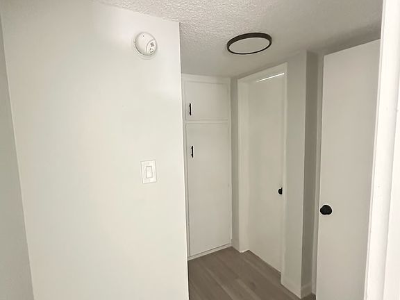 2nd image of 8010 Owensmouth Ave #10