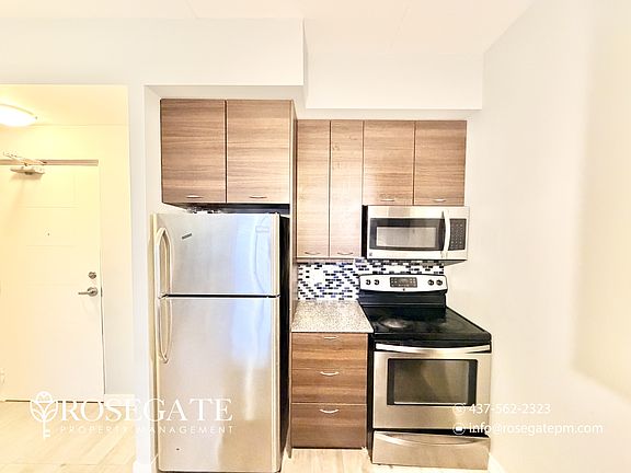 2nd image of 318 Spruce St #1308
