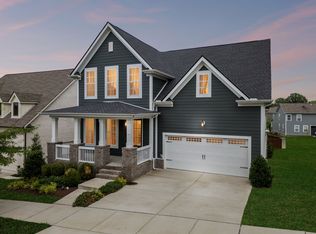 3298 Vinemont Dr, Thompsons Station, TN 37179