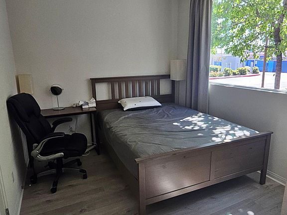 1st Floor En-suite