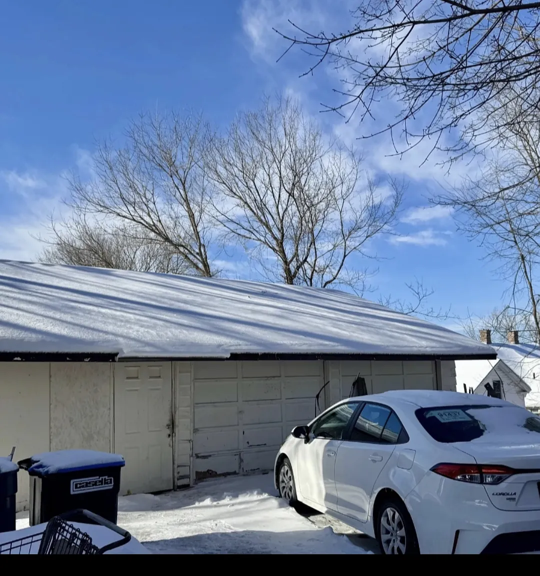 2 bed, 950 sqft, $1,700 — Photo 2