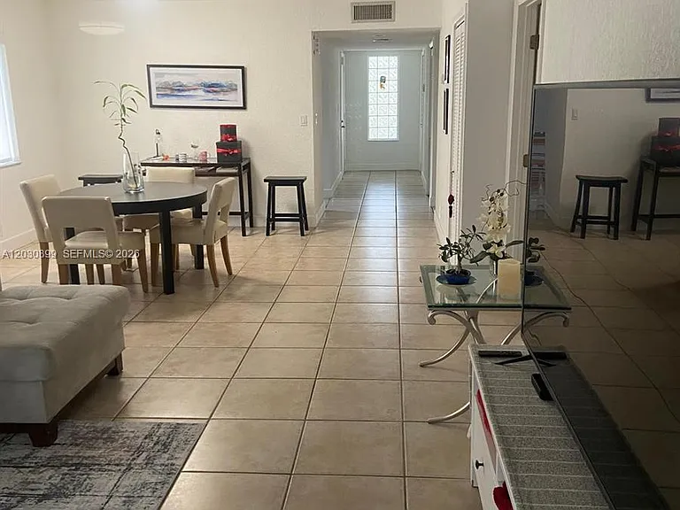 16184 Laurel Dr #204 — Photo 12