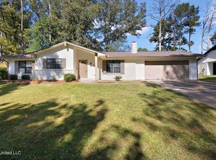 648 Briarcliff Cir, Jackson, MS 39212