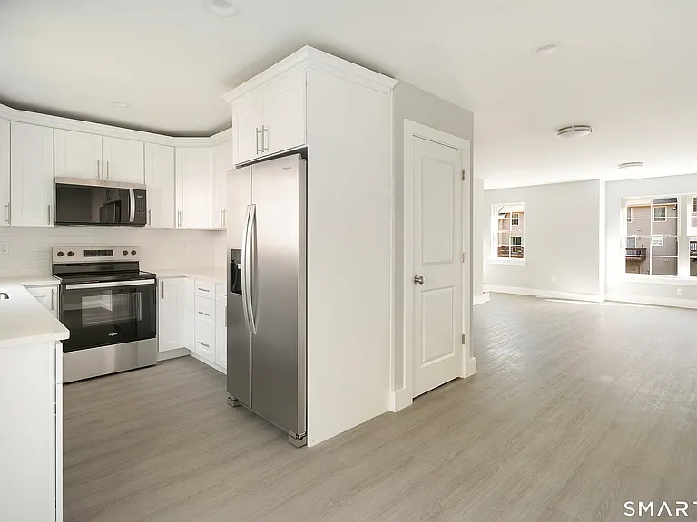 91 Taft Point #11 — Photo 8