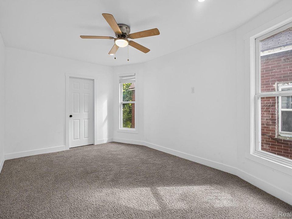 5797 Loraine St, photo 23