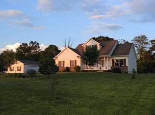 813 John Finner Ln, Eaton Rapids, MI