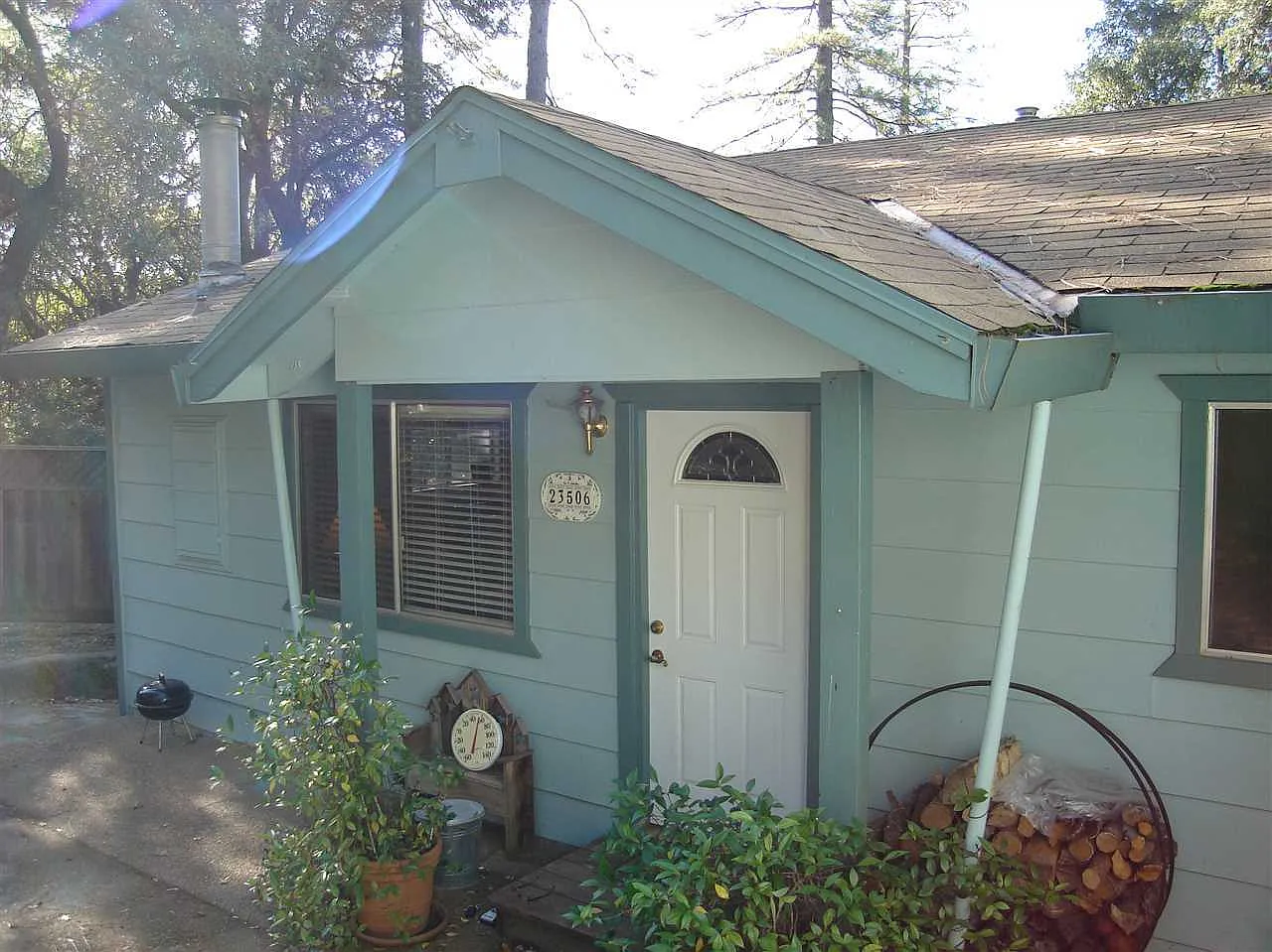 23506 Bonanza Rd photo 1