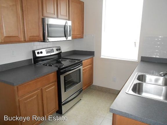 2nd image of 110 E 11th Ave
