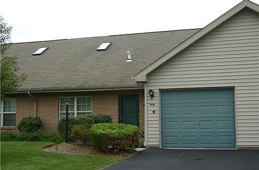 1st image of 218 Drawbridge Ct