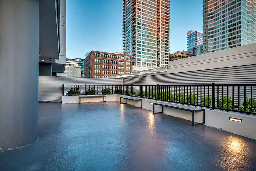 Studio, 468 sqft, $2,264 — Photo 4