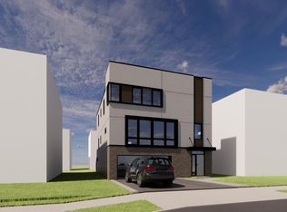 688 Maple Ave, Ridgefield, NJ 07657