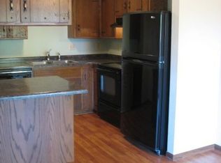 2910 Coho St, Madison, WI 53713