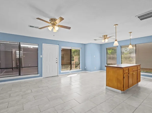 7316 Overton Street, 7316 Overton St #B, Hitchcock, TX 77563