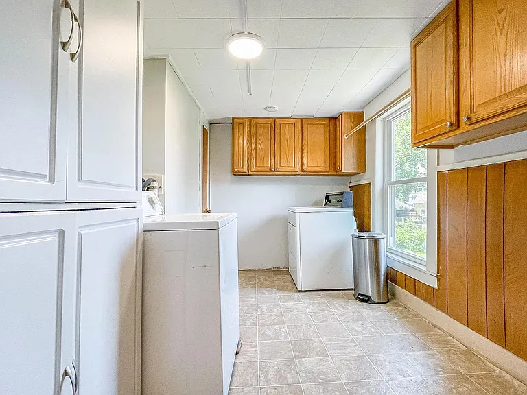 27 Brentwood St #2 — Photo 27