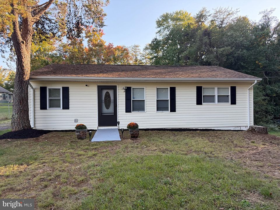 1st image of 5393 Nelson Point Rd
