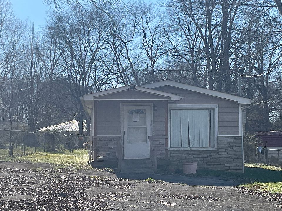 1st image of 652 1/2 Hickory Ln